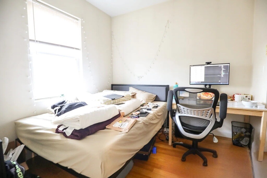 Building Photo - 549 Washington St