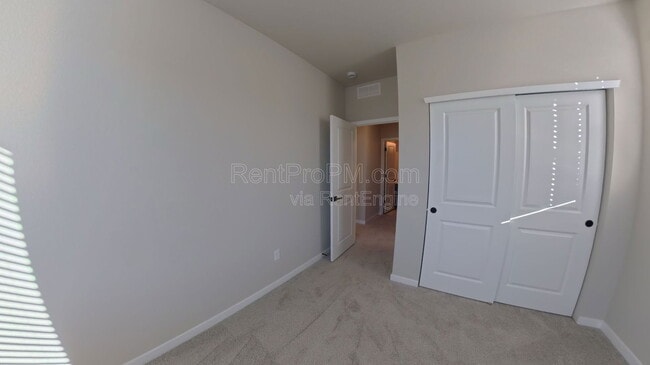 Building Photo - 776 Nob Hl Ln