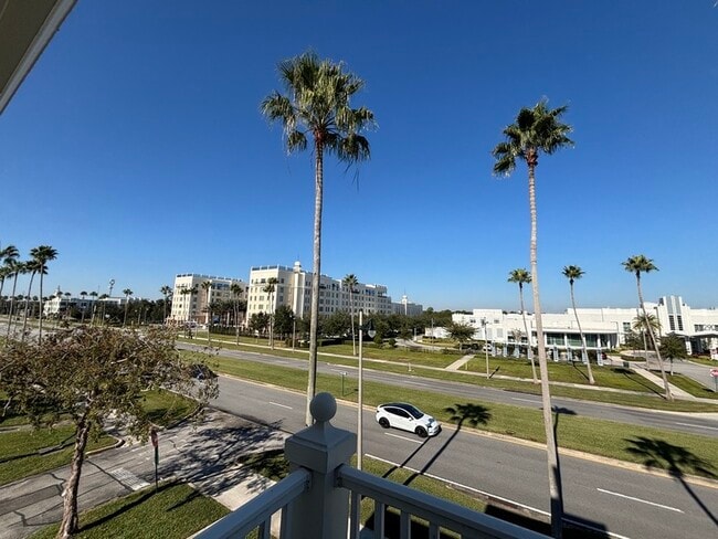 Building Photo - 770 Siena Palm Dr