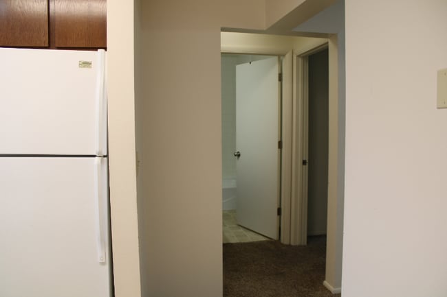 Building Photo - 372 I St