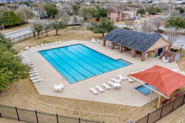 Building Photo - 801 Estes Park