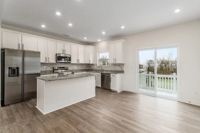 Building Photo - 126 Weeping Willow Dr