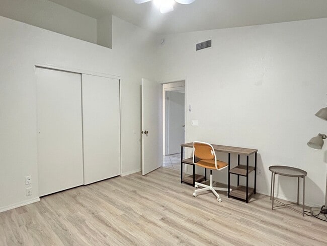 Building Photo - Chandler 3 Bed/ 2 Bath Single Story Home