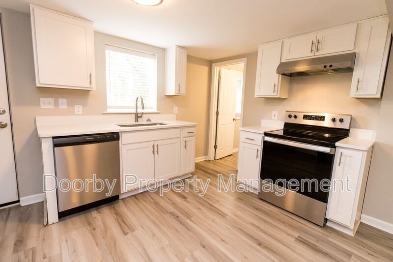 Building Photo - 612 Druid Ln
