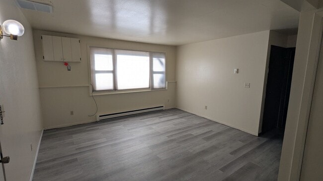 Building Photo - 505 Chestnut St