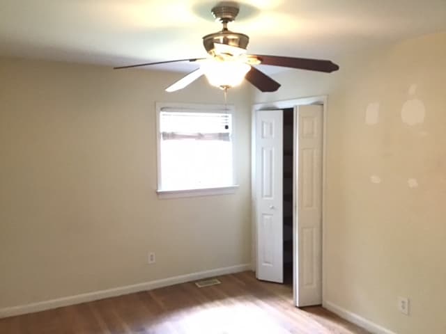 Building Photo - 429 Nicewood Dr