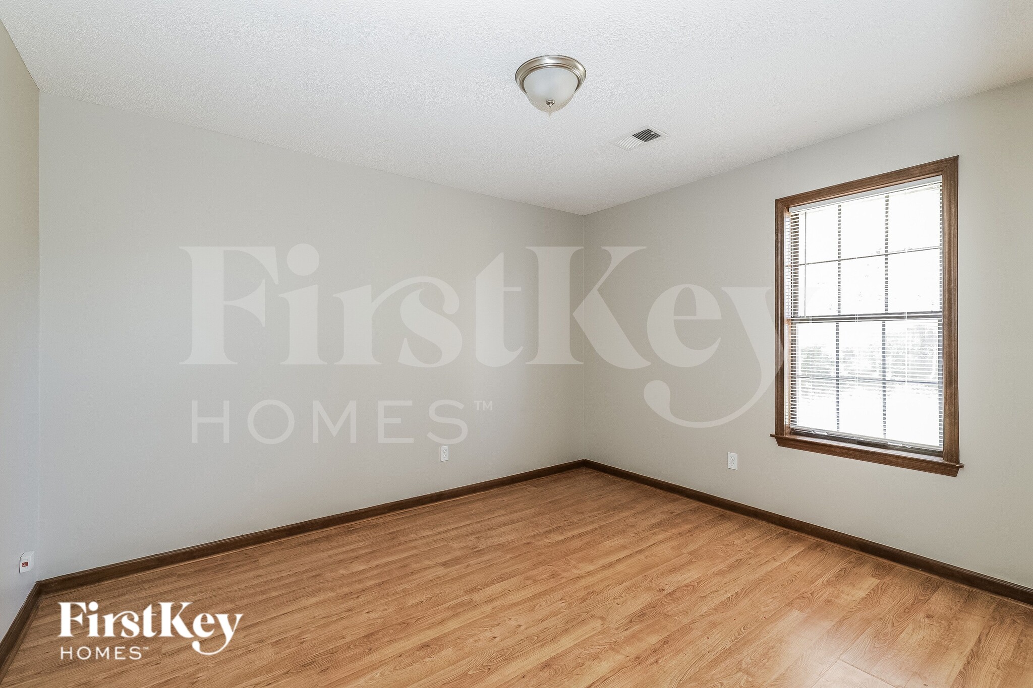 Building Photo - 4611 Spaniel Cove