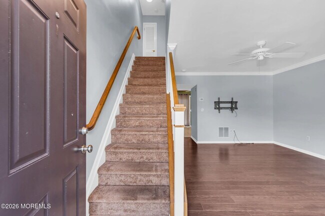 Building Photo - 1146 Sawmill Rd