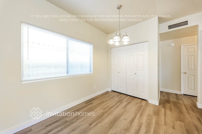 Building Photo - 14530 N 87th Ave