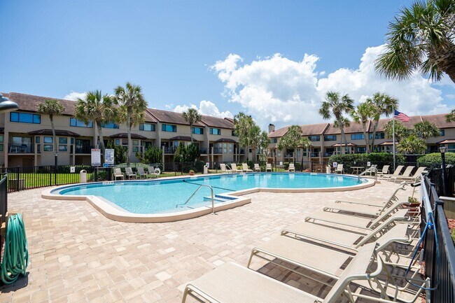 Building Photo - 8200 Jimmy Buffett Mem Hwy