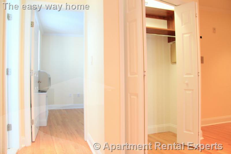 Building Photo - 60 Brattle St