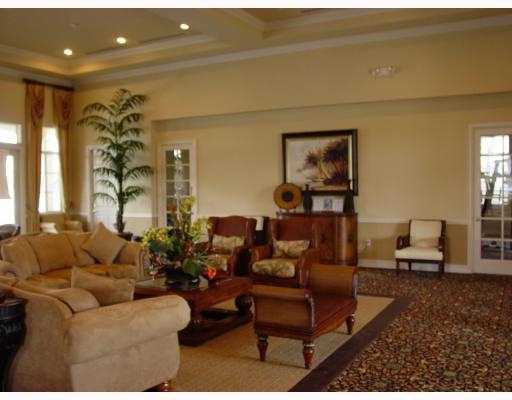 Building Photo - 1221 Lucaya Dr