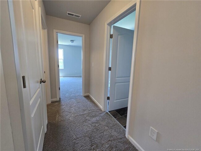 Building Photo - 206 Melbourne Dr