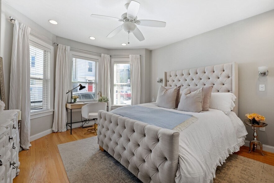 Building Photo - 39 I St