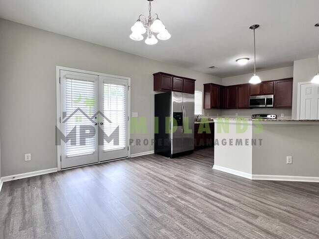 Building Photo - 112 Saluda Springs Ct