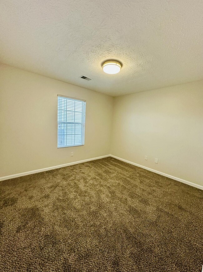 Building Photo - 2064 Coriander Ln