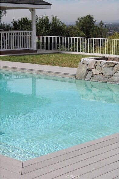 Building Photo - 761 W Country Hills Dr