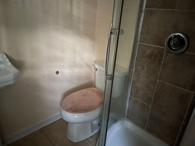 Building Photo - 3 BED 2 BATH IN FAYETTEVILLE NC