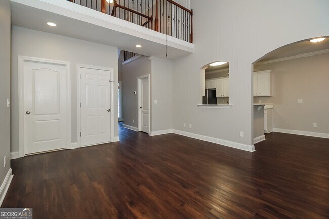 Building Photo - 105 Oscar Ct