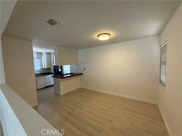 Building Photo - 1343 Cherry Ave