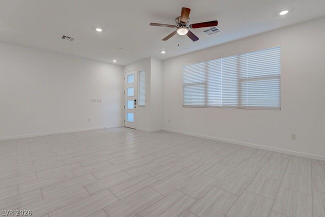 Building Photo - 1588 Hopeful Lark Ln