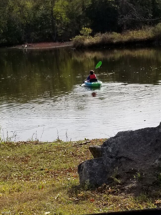 1 br, 1 bath Condo Falls Mill 150 Yantic St Norwich CT 06360