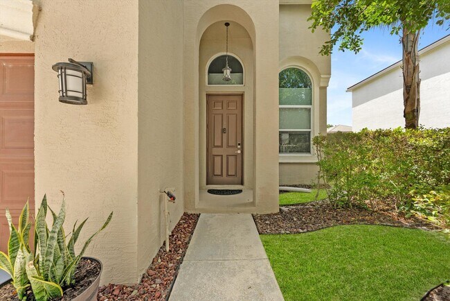 Building Photo - 9825 Scribner Ln