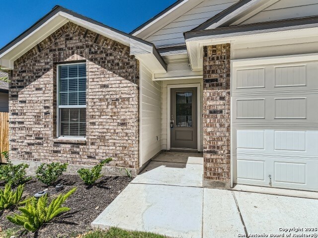 Building Photo - 1725 Rocky Rise