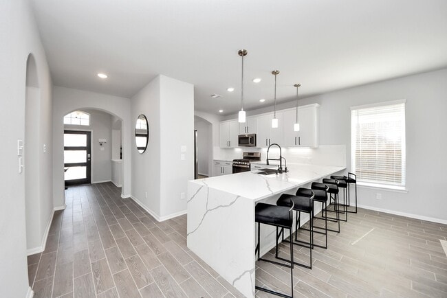 Building Photo - 15307 Davan Springs Dr