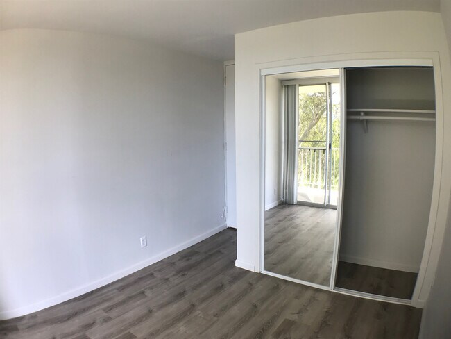 Building Photo - 259NEW