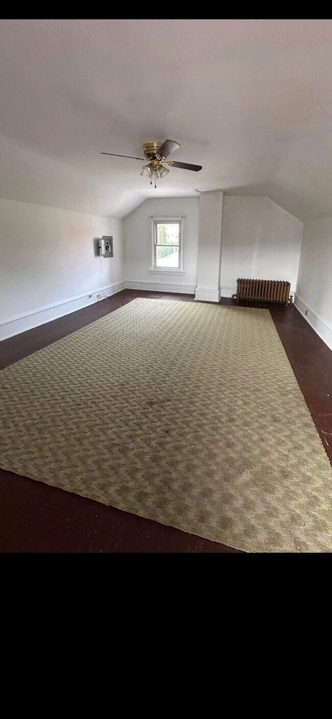 Building Photo - 1518 13th St