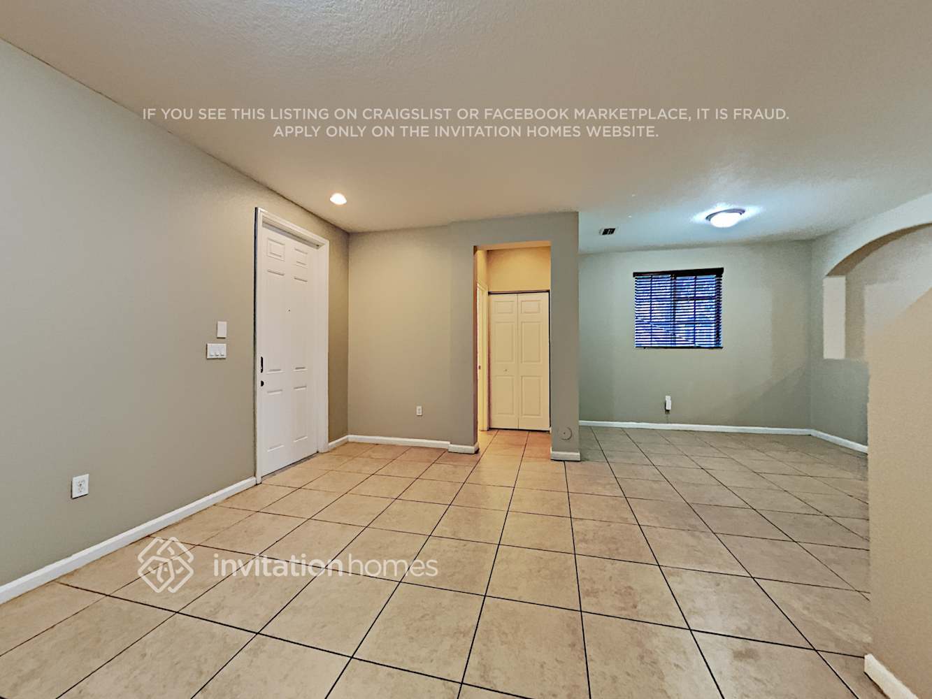 Building Photo - 27407 SW 143rd Ave