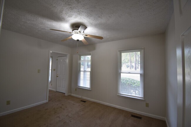 Building Photo - COMING SOON!! 3 Bedroom and 2.5 bath Home