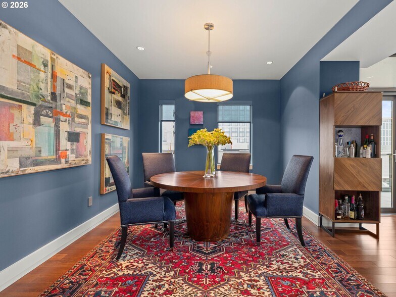 Building Photo - 311 NW 12th Ave