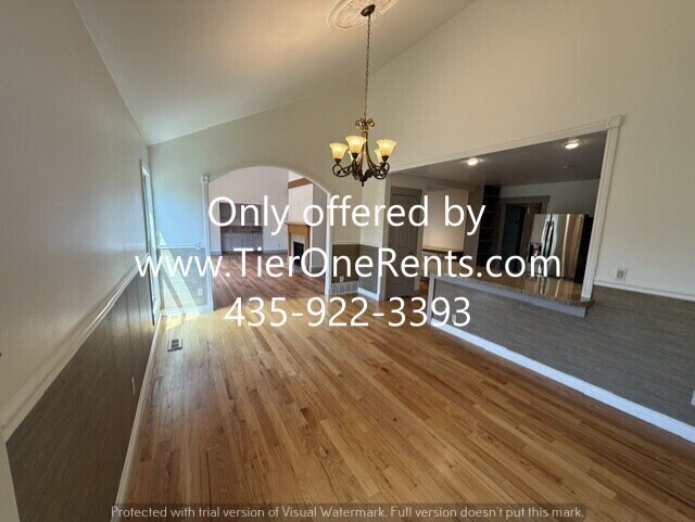 Building Photo - NO DEPOSIT option for qualified renters