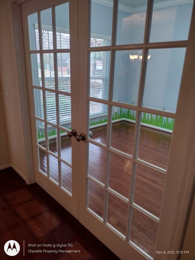 Building Photo - Beautiful 5 bedroom FOR RENT