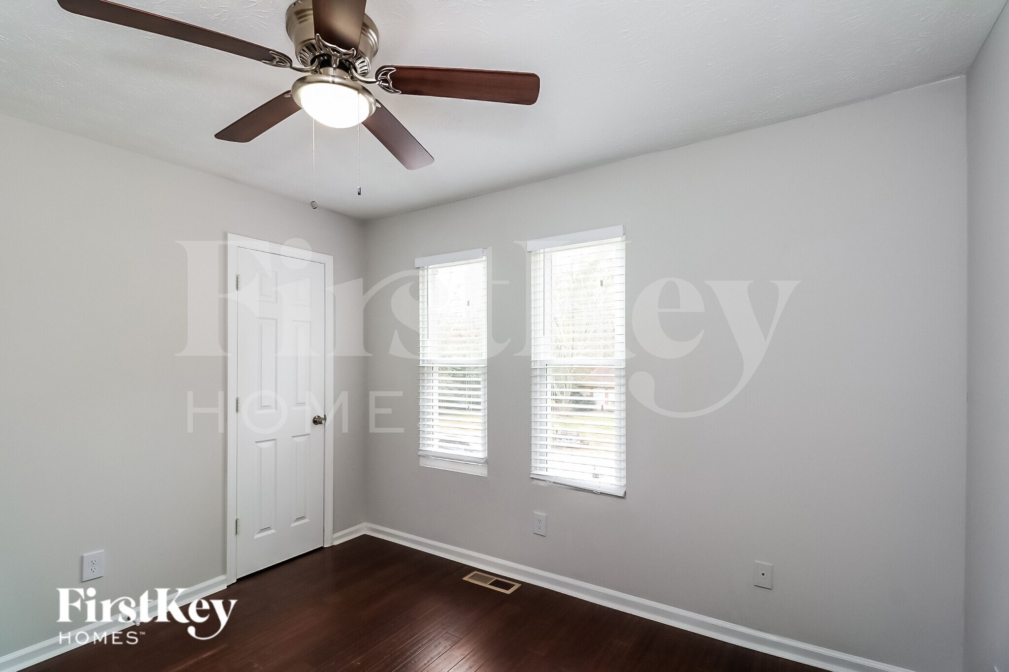 Building Photo - 405 Sheringham Ct