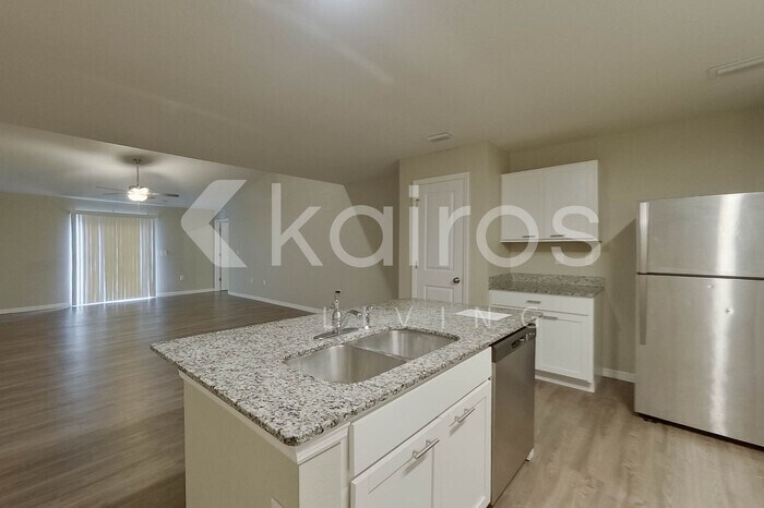 Building Photo - 9131 Aegean Cir