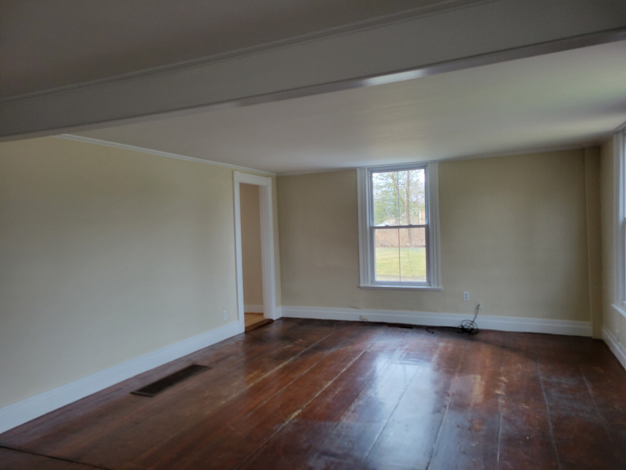 Building Photo - 106 Emerson Ave