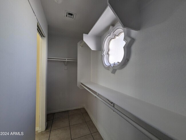 Building Photo - 11941 N 69th Ave