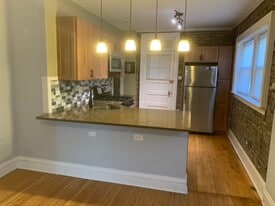 Building Photo - 6024 N rockwell