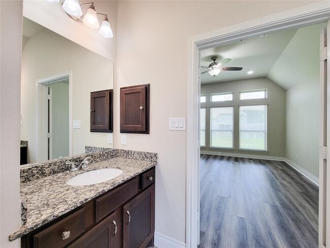 Building Photo - 1314 Watercrest Park Ln