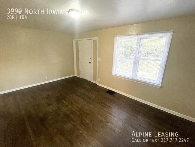 Building Photo - 3999 N Irwin Ave