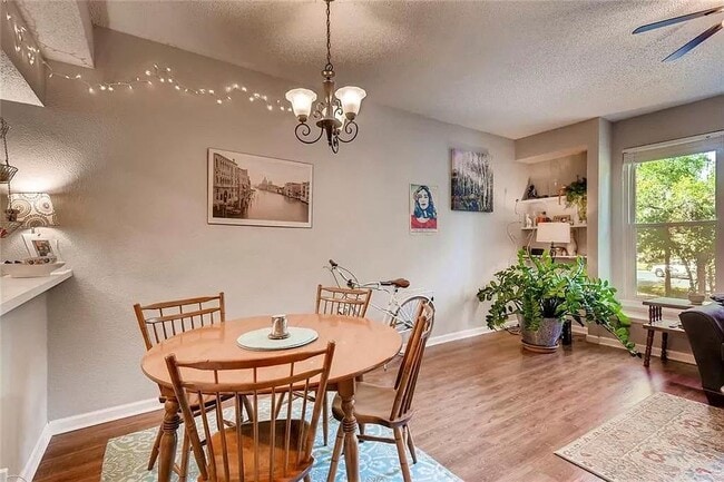 Building Photo - 5313 Indio Dr