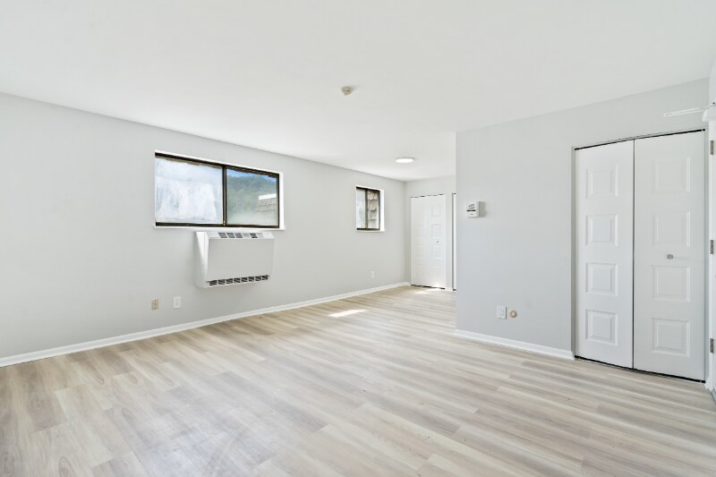 Building Photo - 110 Butler St