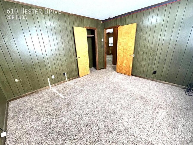 Building Photo - 610 Hester Dr