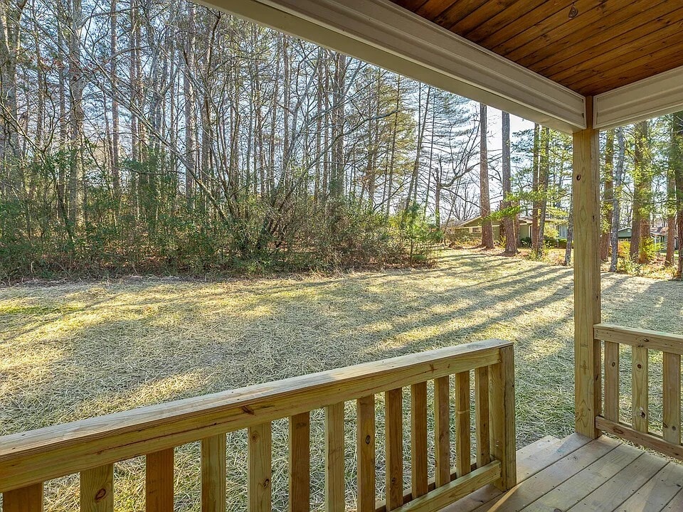 Building Photo - 208 Wheeler Ave