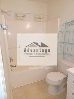 Building Photo - 132 Wesleyan Way