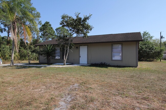 Primary Photo - 1246 Alcazar St SE