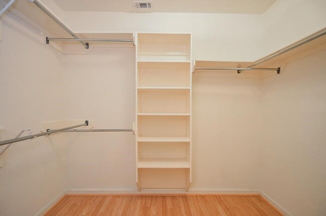 Building Photo - 4955 Sentry Woods Ln
